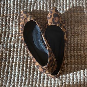 Leopard print flats